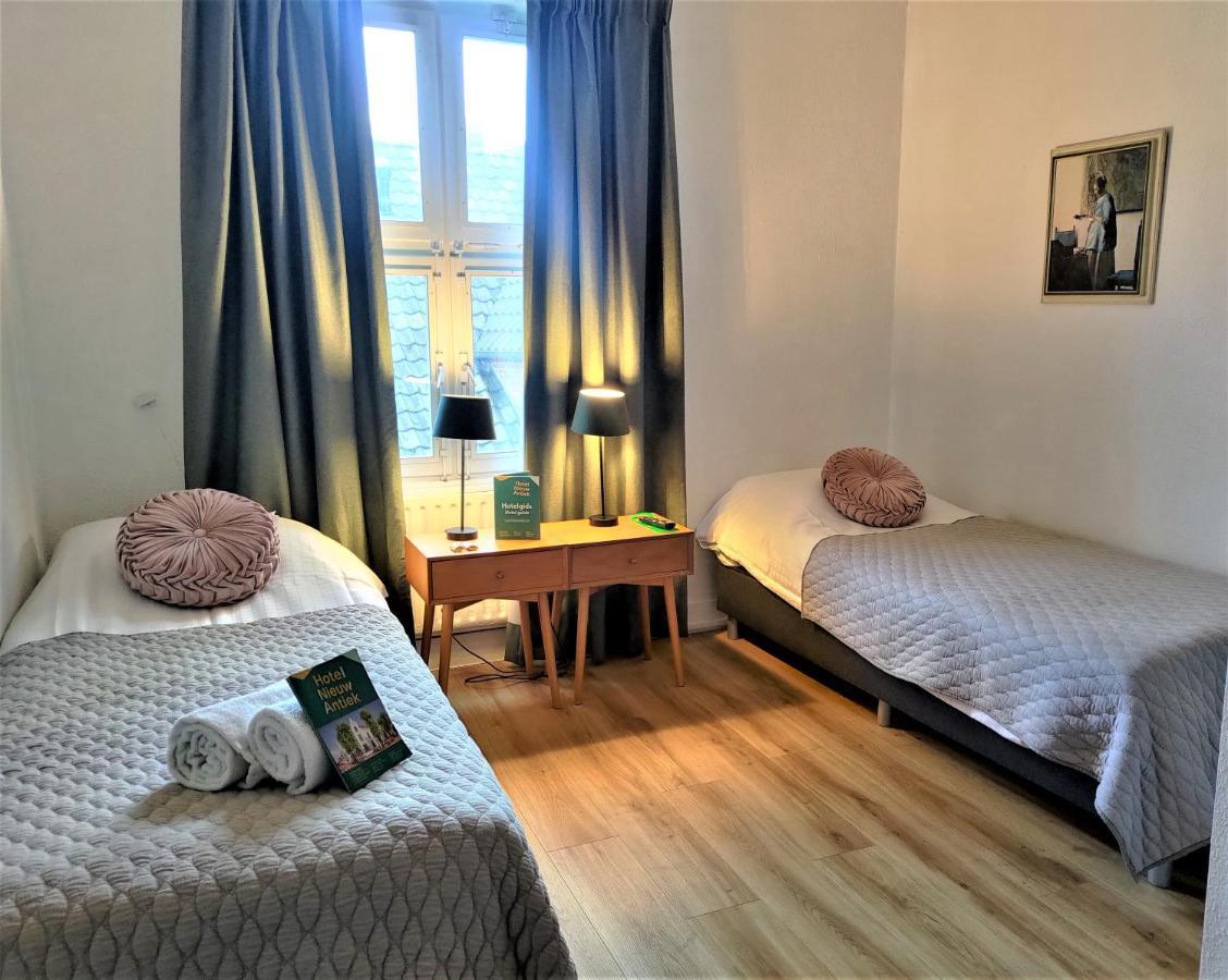 Hotel Nieuw Antiek Helden Cameră foto